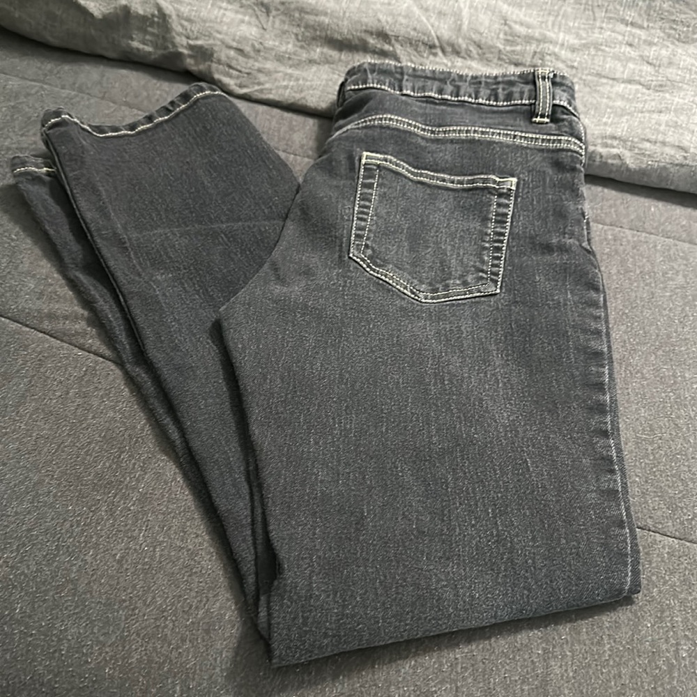 Women’s black Lee Rider’s straight leg